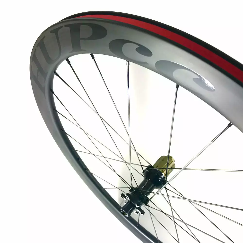 HUPcc HUP CD50 'Black Label' 700c Disc Aero Wheelset (50mm Deep CX Legal Tubeless) 2 HUPcc HUP CD50 'Black Label' 700c Disc Aero Wheelset (50mm Deep CX Legal Tubeless)