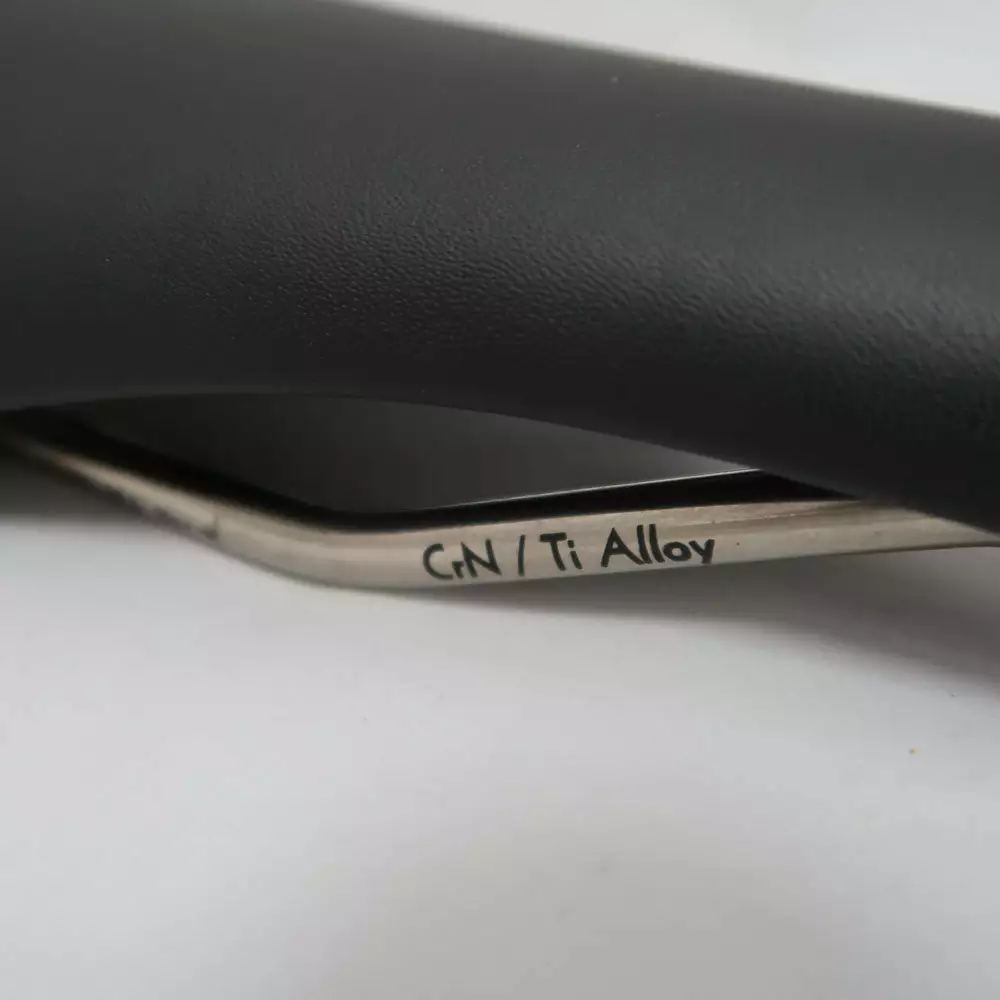 HUPcc CX HUP Children's Race Bike Saddle (Titanium) 3 HUPcc CX HUP Children's Race Bike Saddle (Titanium)